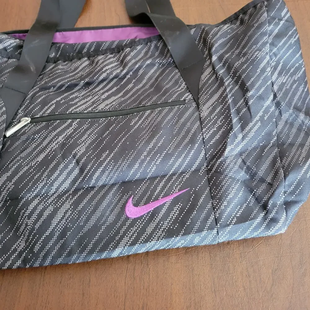 Nike One Luxe training bag luggage carry one womens' training tote bag